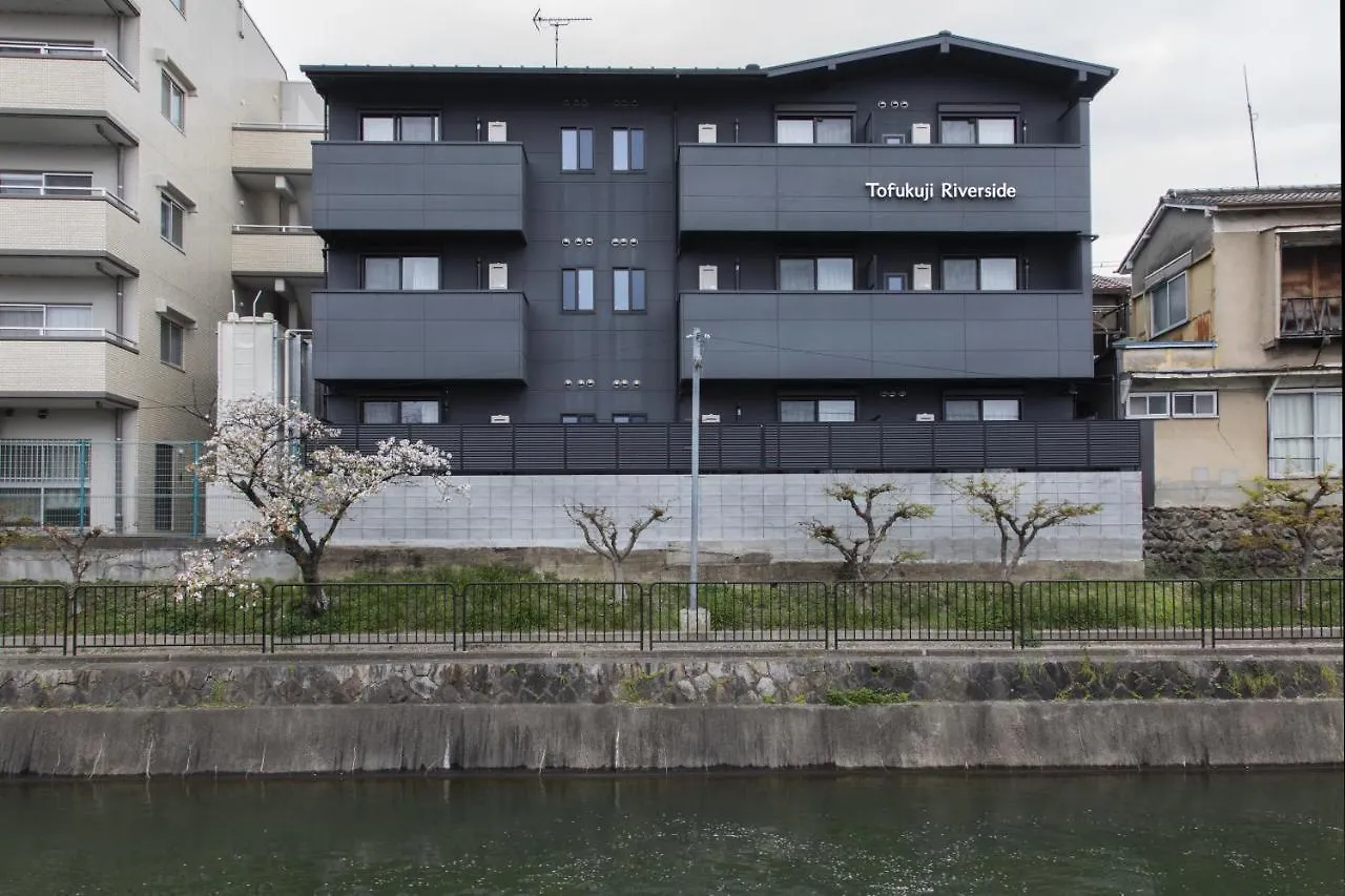 קיוטו Tofukuji Riverside